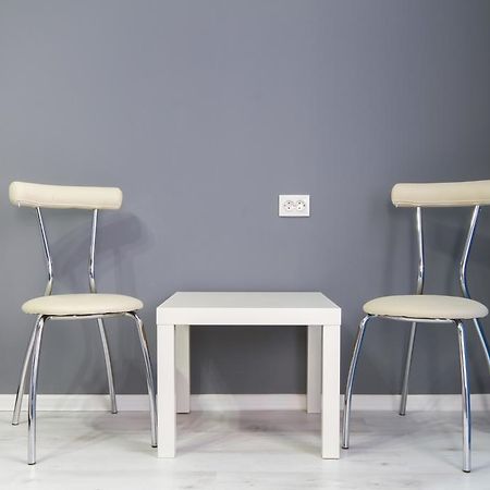 Kultury Street Apartment Kharkiv Eksteriør billede